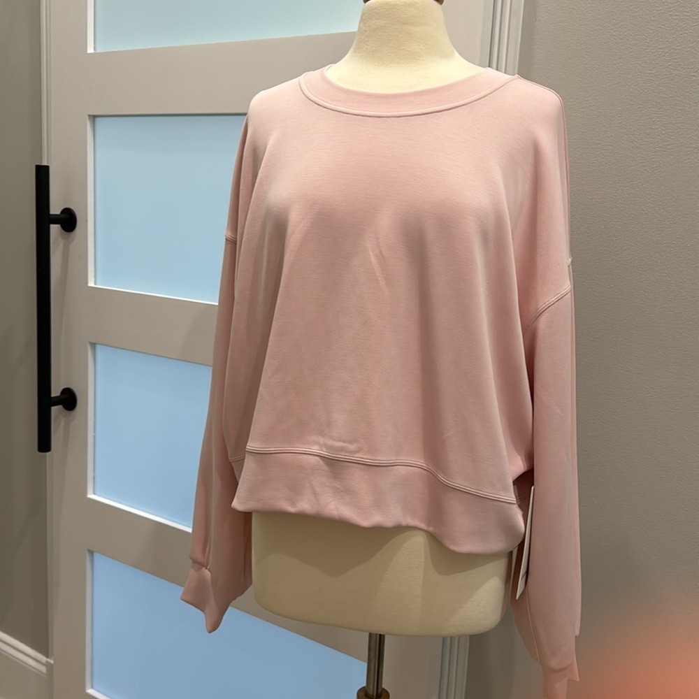 LULULEMON Sweatshirt